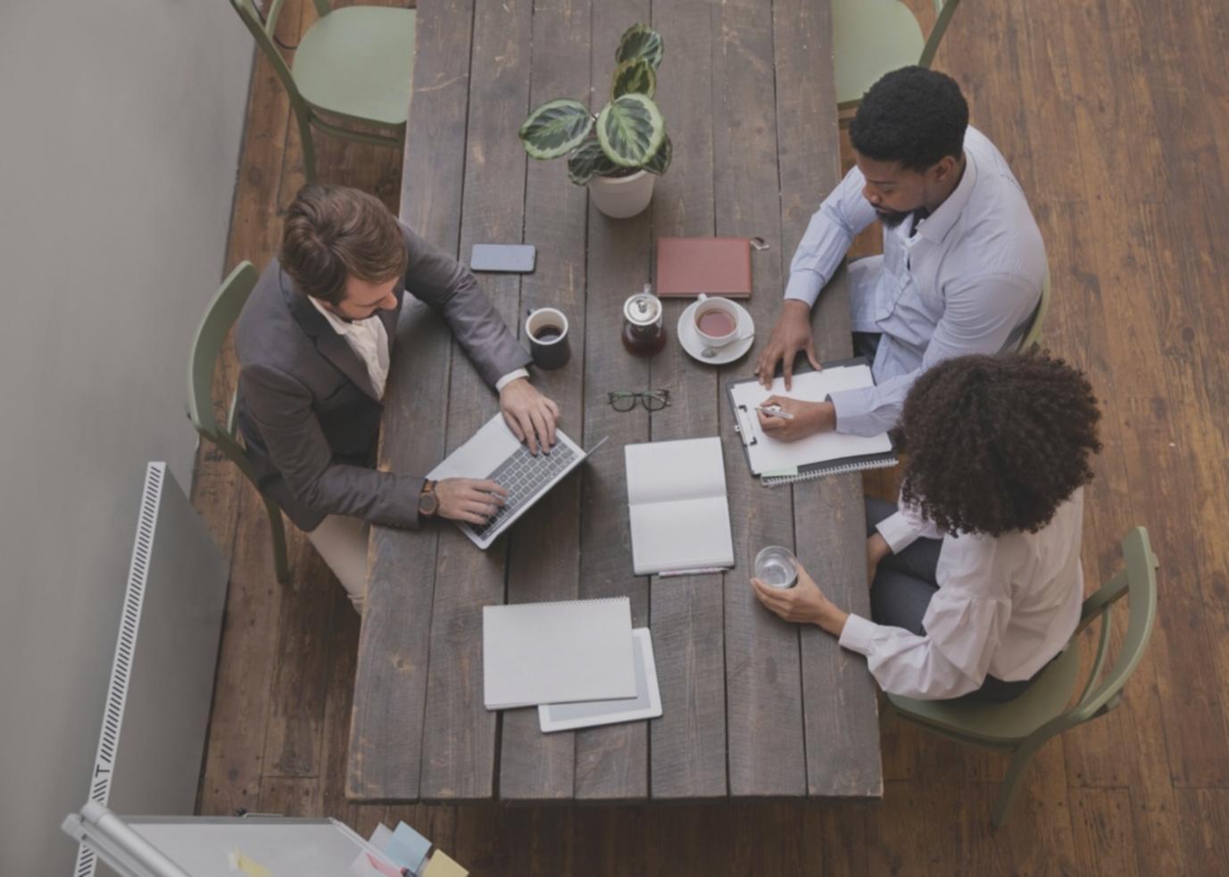 Trading chart analysis showing support and resistance levels